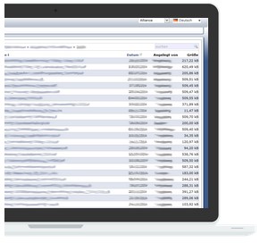 Alliance Intranet - Laptop-Bildschirm zeigt eine Tabelle mit Datums-, Betrags- und Beschreibungsangaben.